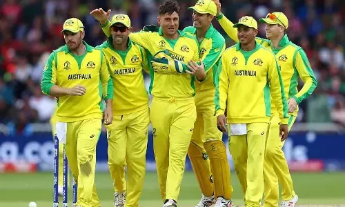 ICC World Cup : ऑस्ट्रेलियाई टीम को बड़ा झटका, बीच मैच में से घर लौटा ये धाकड़ खिलाडी, ये है वजह