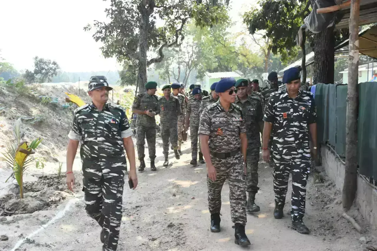 पांच राज्यों में डेढ़ लाख सीआरपीएफ, बीएसएफ सहित अन्य केंद्रीय बलों के जवान कराएँगे चुनाव पांच राज्यों में डेढ़ लाख सीआरपीएफ, बीएसएफ सहित अन्य केंद्रीय बलों के जवान कराएँगे चुनाव