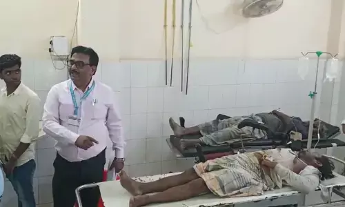 बलिया में अज्ञात वाहन ने टेंपो को मारी जोरदार टक्कर, चार की मौत 12 घायल