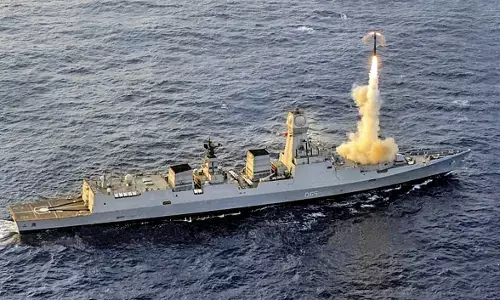 Indian Navy showed bravery tested BrahMos missile in Bay of Bengal Indian Navy showed bravery tested BrahMos missile in Bay of Bengal