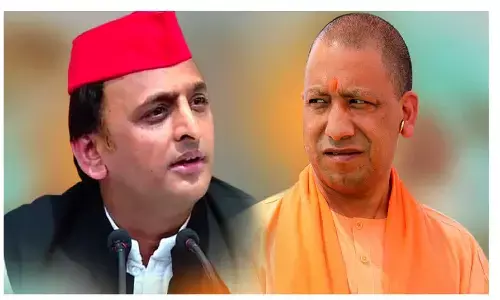 Akhilesh Yadav taunts CM Yogi Adityanath after seeing his Tejas Akhilesh Yadav taunts CM Yogi Adityanath after seeing his Tejas