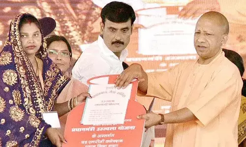 सामान्य शिक्षक से लेकर चंद्रयान की उड़ान तक आधी आबादी की भागीदारी है, मिशन शक्ति कार्यक्रम में हरदोई में बोले सीएम योगी सामान्य शिक्षक से लेकर चंद्रयान की उड़ान तक आधी आबादी की भागीदारी है, मिशन शक्ति कार्यक्रम में हरदोई में बोले सीएम योगी