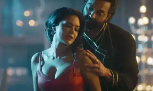 OTT पर इन वेबसीरीज ने लगाया बोल्डनेस का तड़का, अकेले में देखें