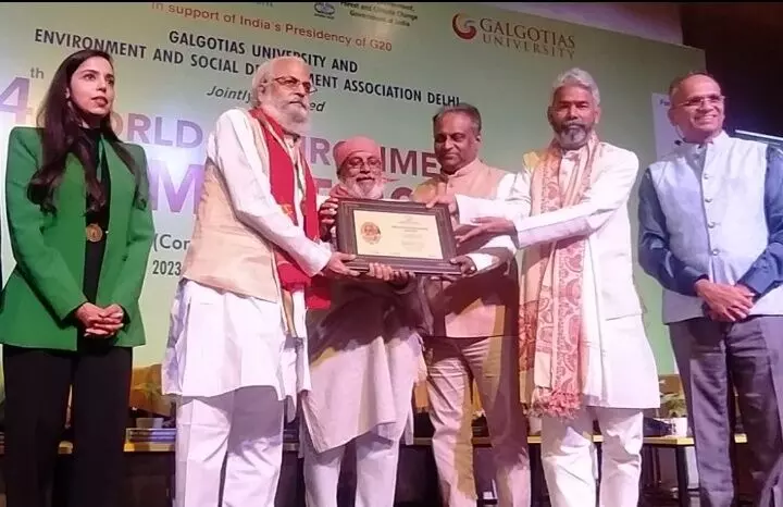 ज्ञानेन्द्र रावत वर्ल्ड इनवायरमेंट समिट में सम्मानित ज्ञानेन्द्र रावत वर्ल्ड इनवायरमेंट समिट में सम्मानित