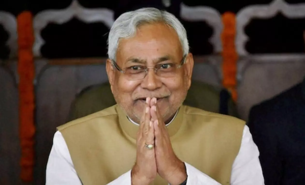 मैं न सिर्फ शर्म कर रहा हूं, अपनी निंदा भी करता हूं, नीतीश कुमार ने विधानसभा में दिए विवादित बयान पर मांगी माफी! मैं न सिर्फ शर्म कर रहा हूं, अपनी निंदा भी करता हूं, नीतीश कुमार ने विधानसभा में दिए विवादित बयान पर मांगी माफी!