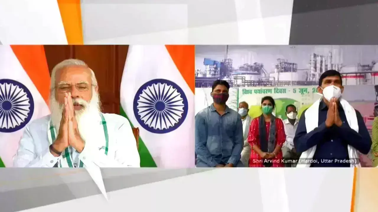 PM मोदी गन्ने की खेती की इस तकनीक के हुए मुरीद, जिससे हो रही 50 लाख की कमाई PM मोदी गन्ने की खेती की इस तकनीक के हुए मुरीद, जिससे हो रही 50 लाख की कमाई