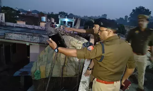 बिजनौर में दिल दहला देने वाली वारदात, व्यापारी के घर में डकैती, पत्नी से गैंगरेप, सिगरेट से दागा! नगीना देहात एसओ लाइन हाजिर बिजनौर में दिल दहला देने वाली वारदात, व्यापारी के घर में डकैती, पत्नी से गैंगरेप, सिगरेट से दागा! नगीना देहात एसओ लाइन हाजिर