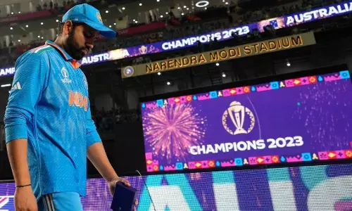 वर्ल्ड कप फाइनल में आस्ट्रेलिया से मिली करारी हार पर छलका कप्तान रोहित शर्मा का दर्द, इन पर फोड़ा हार का ठीकरा!