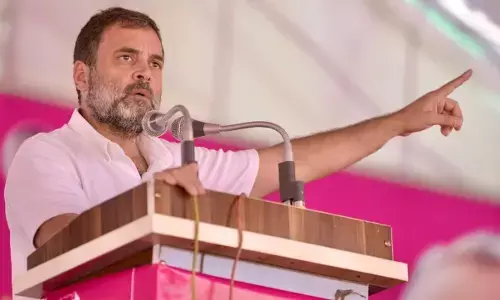 राजस्थान के वल्लभनगर की सभा में राहुल गांधी ने जब बोली ये बात, तो चर्चा हो गई शुरू लोगों में बड़ी सुगुबगाहट राजस्थान के वल्लभनगर की सभा में राहुल गांधी ने जब बोली ये बात, तो चर्चा हो गई शुरू लोगों में बड़ी सुगुबगाहट