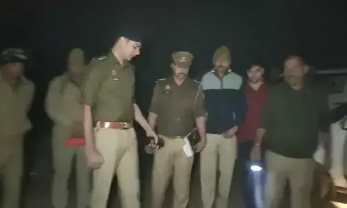 मुजफ्फरनगर पुलिस व बदमाशों के बीच मुठभेड़ में शहजाद उर्फ काला गोली लगने से घायल, 2 अन्य बदमाश कांबिंग के बाद गिरफ्तार मुजफ्फरनगर पुलिस व बदमाशों के बीच मुठभेड़ में शहजाद उर्फ काला गोली लगने से घायल, 2 अन्य बदमाश कांबिंग के बाद गिरफ्तार