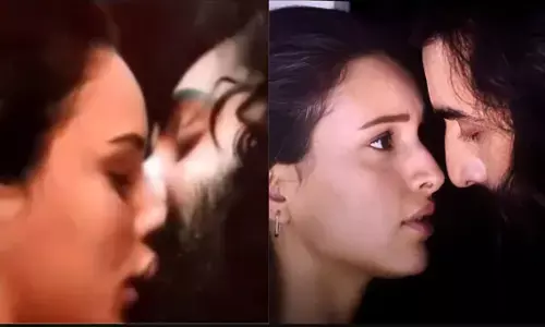 सोशल मीडिया पर वायरल हुआ Ranbir और Tripti Dimri का न्यूड वीडियो सीन, देखकर खुली रह जाएंगी आंखें! इंटरनेट पर लगी आग! सोशल मीडिया पर वायरल हुआ Ranbir और Tripti Dimri का न्यूड वीडियो सीन, देखकर खुली रह जाएंगी आंखें! इंटरनेट पर लगी आग!