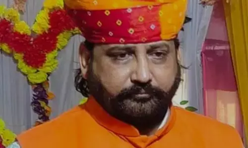 जानिए कैसे चर्चित हुए सुखदेव सिंह गोगोमेड़ी, जिनकी दिनदहाड़े गोली मारकर की गई हत्या जानिए कैसे चर्चित हुए सुखदेव सिंह गोगोमेड़ी, जिनकी दिनदहाड़े गोली मारकर की गई हत्या