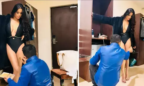 Poonam Pandey Sexy Video: ब्लैक बिकनी में पूनम पांडेय ने फ्लॉन्ट किए अपने सेक्सी फिगर, फैंस को आया पसीना Poonam Pandey Sexy Video: ब्लैक बिकनी में पूनम पांडेय ने फ्लॉन्ट किए अपने सेक्सी फिगर, फैंस को आया पसीना