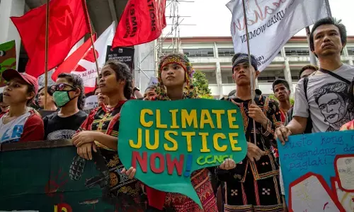 जलवायु एवं पर्यावरण कार्यकर्ताओं के खिलाफ बढ़ रही है ऑनलाइन और ऑफलाइन नफ़रत जलवायु एवं पर्यावरण कार्यकर्ताओं के खिलाफ बढ़ रही है ऑनलाइन और ऑफलाइन नफ़रत