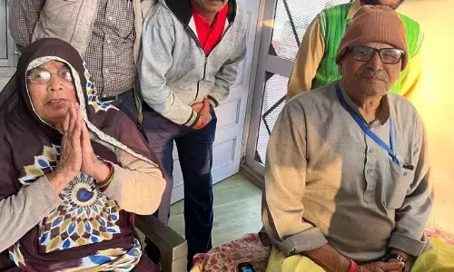 बेटा बना CM तो क्या हुआ...भजन लाल शर्मा के राजस्थान मुख्यमंत्री चुने जाने पर मां-बाप हुए भावुक? कही बड़ी बात! बेटा बना CM तो क्या हुआ...भजन लाल शर्मा के राजस्थान मुख्यमंत्री चुने जाने पर मां-बाप हुए भावुक? कही बड़ी बात!