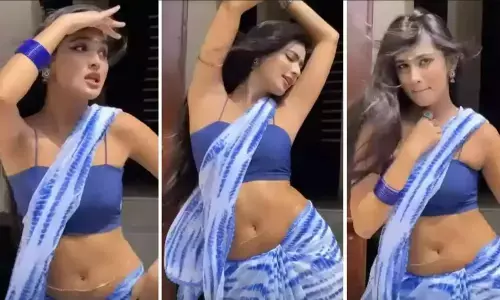 Desi Bhabhi Sexy Video: हरे रंग की साड़ी मे देसी भाभी ने मचाया तहलका, सेक्सी ठुमके देख लोग हुए पागल Desi Bhabhi Sexy Video: हरे रंग की साड़ी मे देसी भाभी ने मचाया तहलका, सेक्सी ठुमके देख लोग हुए पागल