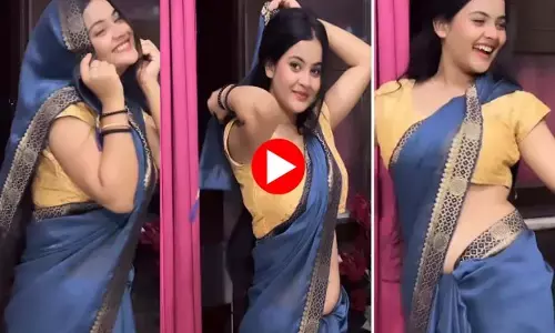Desi Bhabhi Sexy Video: माधुरी दीक्षित के गाने पर Desi भाभी ने किया Sexy डांस, देखें वीडियो Desi Bhabhi Sexy Video: माधुरी दीक्षित के गाने पर Desi भाभी ने किया Sexy डांस, देखें वीडियो