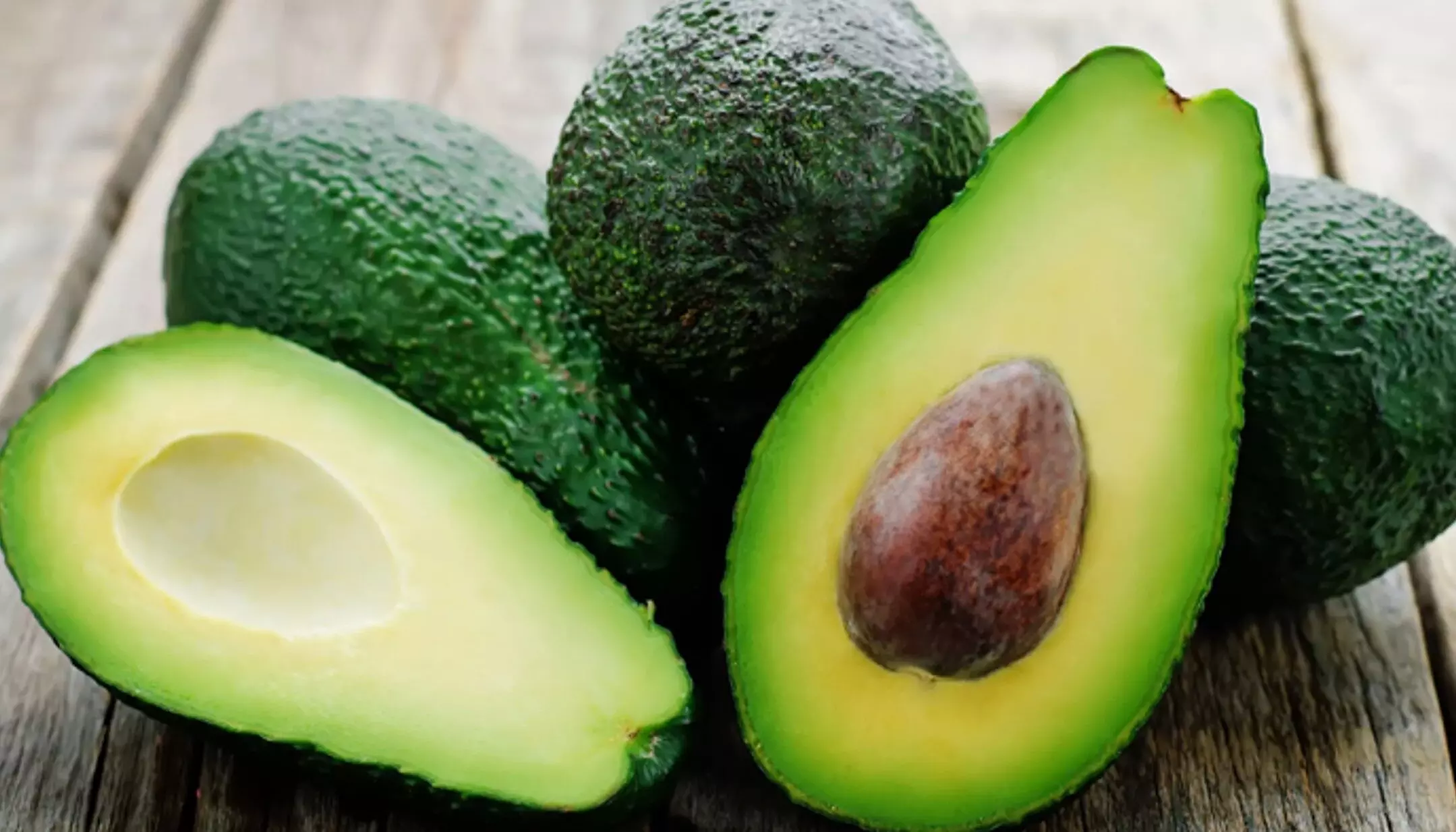 Avocado Benefits: सुफर फूड है एवोकाडो, इसे डाइट में करेंगे शामिल तो होंगे ये ज़बरदस्त फायदे