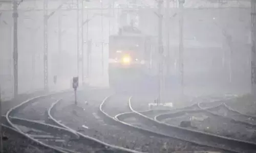 ठंड में रेलवे स्टेशन पर अब यात्रियों को नहीं होना पड़ेगा परेशान, बुक करें मात्र 25 रुपए में AC रूम ठंड में रेलवे स्टेशन पर अब यात्रियों को नहीं होना पड़ेगा परेशान, बुक करें मात्र 25 रुपए में AC रूम