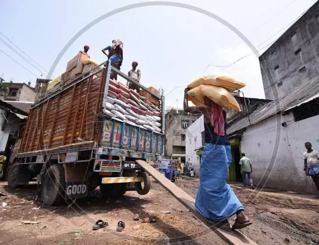 देश पर कितना कर्ज बढ़ा, 54 लाख करोड़ रुपये से दस साल में 205 लाख करोड़ रुपये कैसे हुआ?