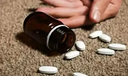 Andhra Pradesh: आंध्र प्रदेश में कर्ज से परेशान एक ही परिवार के चार लोगों ने की आत्महत्या