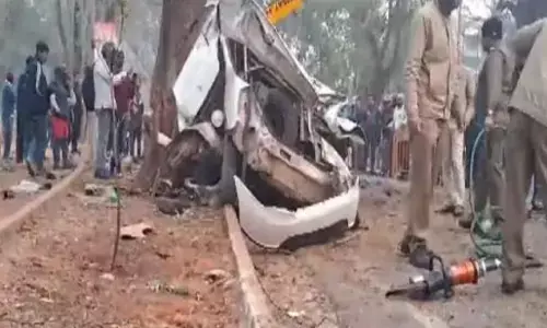 Jamshedpur News: नए साल के पहले दिन बड़ा हादसा, न्यू ईयर मनाकर लौट रहे 6 दोस्तों की मौत