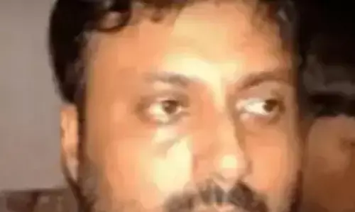 Gorakhpur News: एक थप्पड़ के बदले कर दी थी हत्या, बन गया था यूपी का मोस्ट वांटेड अपराधी, एनकाउंटर में मारा गया विनोद उपाध्याय Gorakhpur News: एक थप्पड़ के बदले कर दी थी हत्या, बन गया था यूपी का मोस्ट वांटेड अपराधी, एनकाउंटर में मारा गया विनोद उपाध्याय