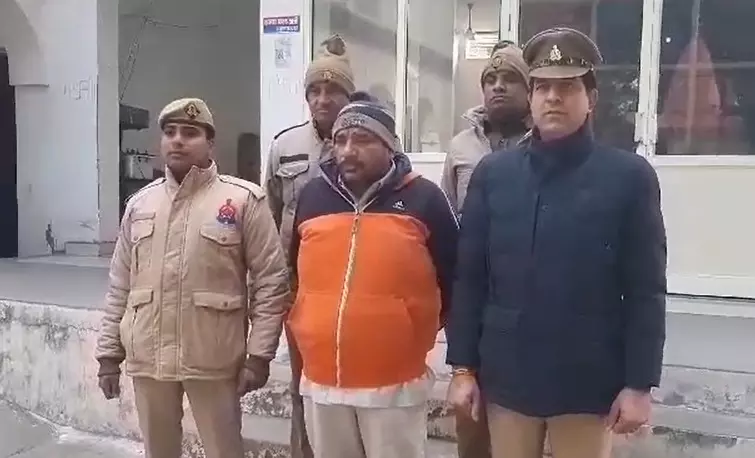 एसटीएफ की छापेमारी, एसटीएफ ने शामली शहर से एक युवक को हिरासत में लिया, नकली नोटों की तस्करी करने की आशंका में की गिरफ़्तारी