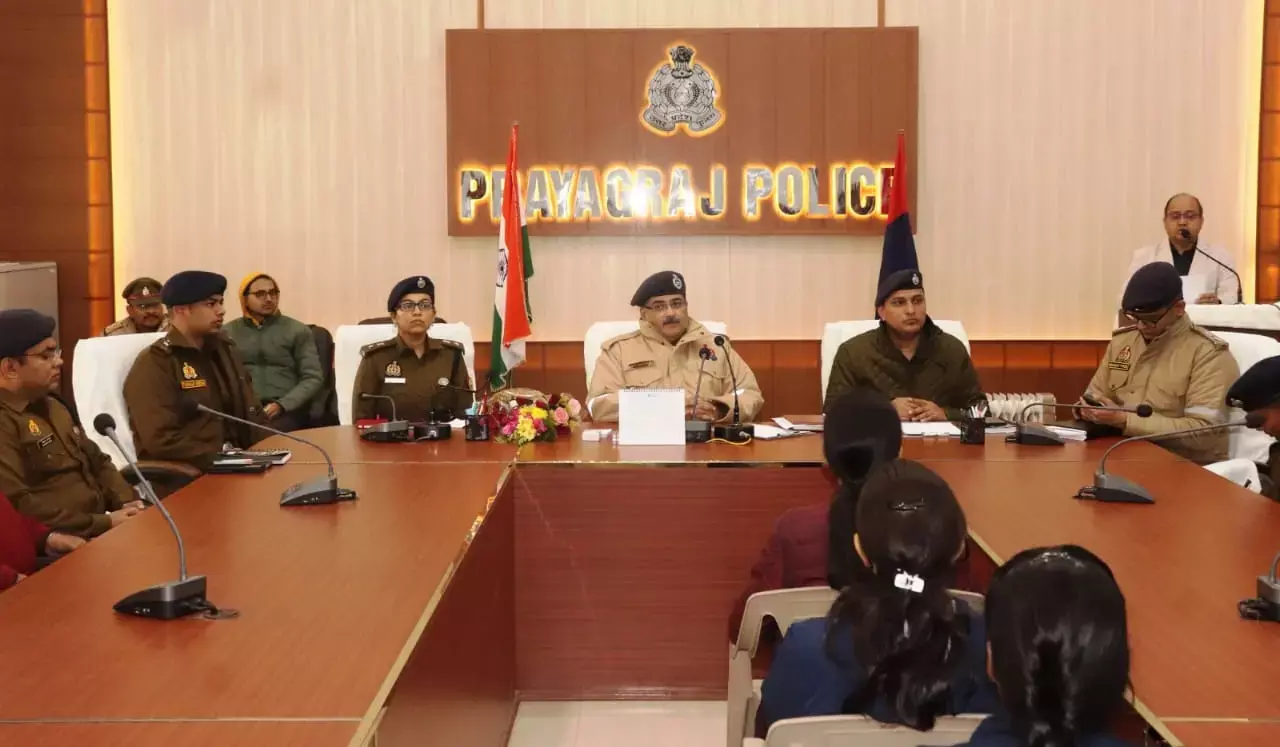 CP रमित शर्मा सहित डीसीपी एसीपी ने प्रतियोगी छात्रों से अपने अनुभव साझा कर छात्रों को किया गाइड CP रमित शर्मा सहित डीसीपी एसीपी ने प्रतियोगी छात्रों से अपने अनुभव साझा कर छात्रों को किया गाइड