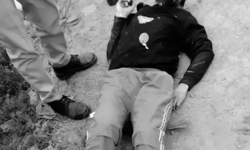 मेरठ में CDA ऑफिसर अंकित पंवार की संदिग्ध हालत में मिली लाश मेरठ में CDA ऑफिसर अंकित पंवार की संदिग्ध हालत में मिली लाश