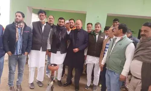 नोएडा में सर्व समाज के लोग पूर्व जिलाधिकारी बीएन सिंह के साथ खुलकर आ रहे है सामने नोएडा में सर्व समाज के लोग पूर्व जिलाधिकारी बीएन सिंह के साथ खुलकर आ रहे है सामने