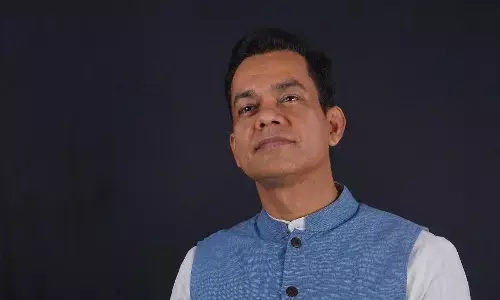 सूबे की सरकार ‘ऋणं कृत्वा घृतं पिवेत्’  वाले दर्शन पर चल रही है -अनुपम मिश्रा सूबे की सरकार ‘ऋणं कृत्वा घृतं पिवेत्’  वाले दर्शन पर चल रही है -अनुपम मिश्रा
