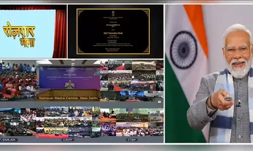 Rozgar Mela: पीएम मोदी ने रोजगार मेले में 1 लाख से अधिक युवाओं को बांटे नियुक्ति पत्र, कही ये बात Rozgar Mela: पीएम मोदी ने रोजगार मेले में 1 लाख से अधिक युवाओं को बांटे नियुक्ति पत्र, कही ये बात