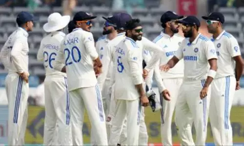 India Vs England Rajkot Test day 3: तीसरे दिन 10 खिलाडियों के साथ मैदान में उतरी टीम इंडिया?, जानें क्यों India Vs England Rajkot Test day 3: तीसरे दिन 10 खिलाडियों के साथ मैदान में उतरी टीम इंडिया?, जानें क्यों