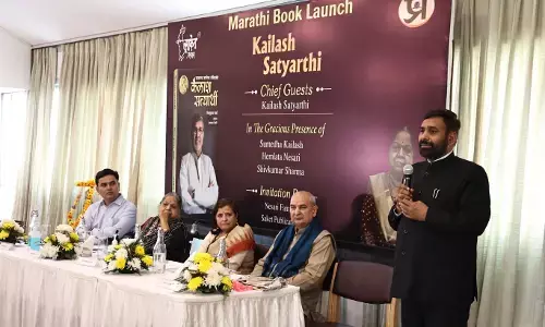 नोबेल विजेता कैलाश सत्यार्थी के जीवन पर लिखी पुस्तक के मराठी संस्करण ‘सामान्य जनतेज़ा नोबेलमैन : कैलाश सत्यार्थी’ का विमोचन