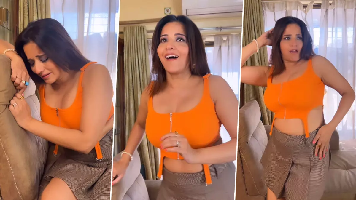 Monalisa Sexy Videos: Monalisa ने लगाए सेक्सी ठुमके, सेक्सी वीडियो ने बढ़ाया सोशल मीडिया का तापमान