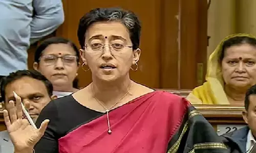 Delhi Budget 2024: рджрд┐рд▓реНрд▓реА рдмрдЬрдЯ рдореЗрдВ рдХреЗрдЬрд░реАрд╡рд╛рд▓ рдХрд╛ рдорд╣рд┐рд▓рд╛рдУрдВ рдХреЛ рддреЛрд╣рдлрд╛, рдЕрдм рд╣рд░ рдорд╣реАрдиреЗ рдорд┐рд▓реЗрдВрдЧреЗ рдЗрддрдиреЗ рд░реБрдкрдпреЗ Delhi Budget 2024: рджрд┐рд▓реНрд▓реА рдмрдЬрдЯ рдореЗрдВ рдХреЗрдЬрд░реАрд╡рд╛рд▓ рдХрд╛ рдорд╣рд┐рд▓рд╛рдУрдВ рдХреЛ рддреЛрд╣рдлрд╛, рдЕрдм рд╣рд░ рдорд╣реАрдиреЗ рдорд┐рд▓реЗрдВрдЧреЗ рдЗрддрдиреЗ рд░реБрдкрдпреЗ