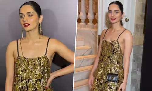 Manushi Chhillar Sexy Videos: Manushi Chhillar ने Sexy ड्रेस में गिराई बिजली, हॉटनेस ने यूजर्स के उड़ाए होश