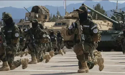 Taliban Attack: पाकिस्तानी एयरस्ट्राइक का तालिबान ने दिया मुंहतोड़ जवाब, पाक सेना की चौकियों को किया ध्वस्त