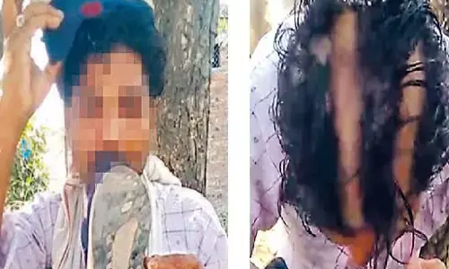 MP Crime News: एमपी में फिर हैवानियत, युवक को जूते-चप्पल की माला पहनाकर गाए गीत, पेशाब पिलाया