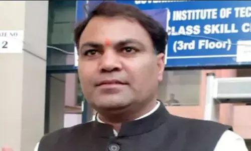 Gulab Singh: आम आदमी पार्टी के एक और विधायक पर कसा ED का शिकंजा, घर पर चल रही छापेमारी, घर में आने-जाने पर प्रतिबंध