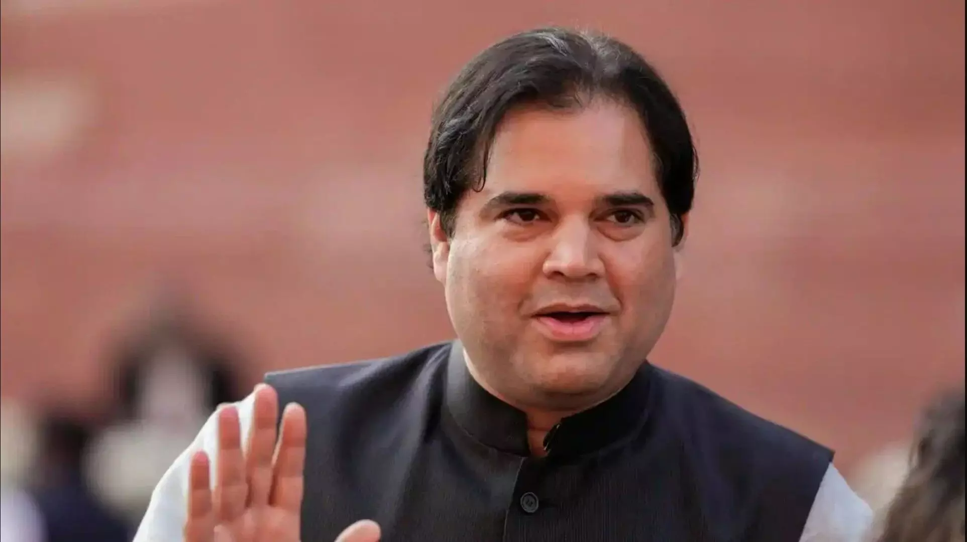 Varun Gandhi News: लोकसभा चुनाव में कटा टिकट, क्या बीजेपी छोड़ हाथ थामेंगे वरुण गांधी? कांग्रेस के बड़े नेता ने दे दिया ये ऑफर