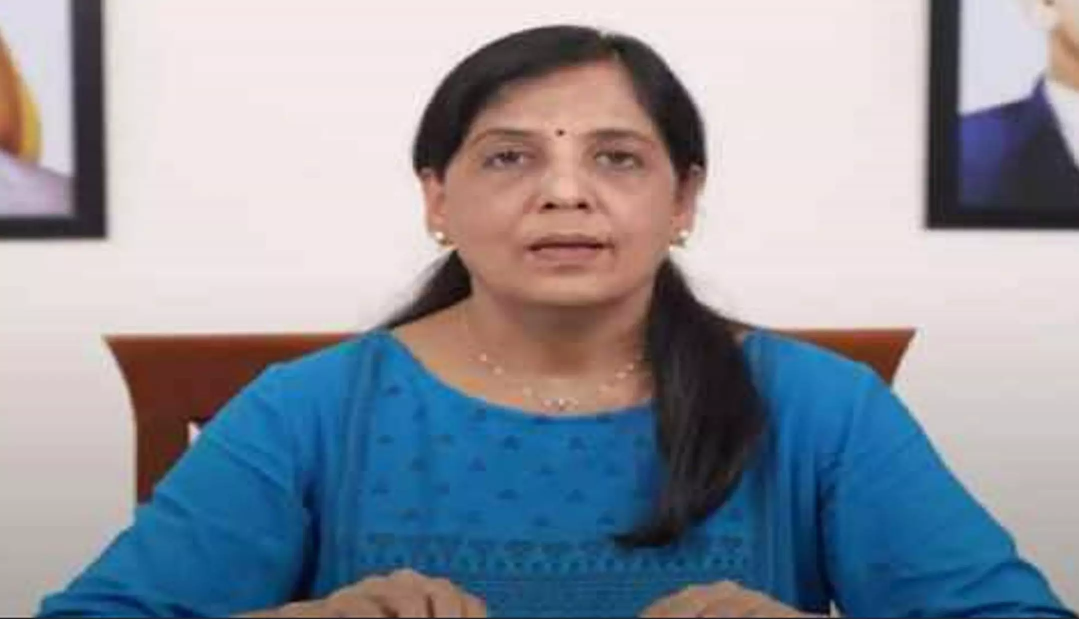 Sunita Kejriwal: सुनीता केजरीवाल ने जनता से की भावुक अपील, जारी किया व्हाट्सएप नंबर Sunita Kejriwal: सुनीता केजरीवाल ने जनता से की भावुक अपील, जारी किया व्हाट्सएप नंबर