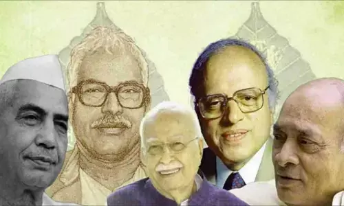 Bharat Ratna: लालकृष्ण आडवाणी, बिहार के पूर्व CM कर्पूरी ठाकुर समेत चार हस्तियों को राष्ट्रपति द्रौपदी मुर्मू आज भारत रत्न से करेंगी सम्मानित