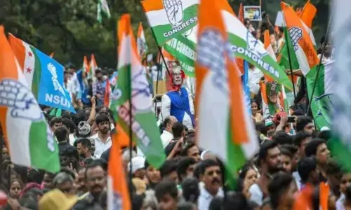Lok Sabha Election: कांग्रेस ने जारी की 4 राज्यों में उम्मीदवारों की नई लिस्ट, जानें किसी कहां से मिला टिकट Lok Sabha Election: कांग्रेस ने जारी की 4 राज्यों में उम्मीदवारों की नई लिस्ट, जानें किसी कहां से मिला टिकट