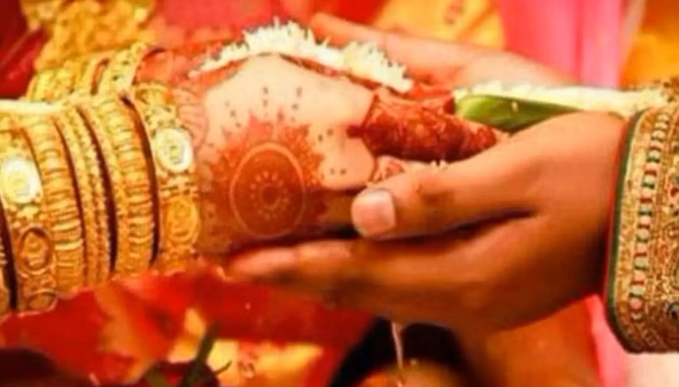 Lucknow News: हिंदू विवाह में कन्यादान एक अनिवार्य रस्म नहीं, सात फेरे ही शादी के लिए काफी: इलाहाबाद हाई कोर्ट