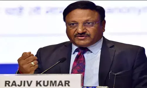 Rajeev Kumar Z Category Security: मुख्य चुनाव आयुक्त राजीव कुमार को मिली Z श्रेणी की सुरक्षा, जानिए गृह मंत्रालय ने क्यों लिया फैसला Rajeev Kumar Z Category Security: मुख्य चुनाव आयुक्त राजीव कुमार को मिली Z श्रेणी की सुरक्षा, जानिए गृह मंत्रालय ने क्यों लिया फैसला