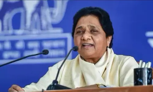 Lok Sabha Election 2024: BSP ने जारी की उम्मीदवारों की 5वीं लिस्ट, वाराणसी में PM मोदी को टक्कर देंगे यह कैंडिडेट Lok Sabha Election 2024: BSP ने जारी की उम्मीदवारों की 5वीं लिस्ट, वाराणसी में PM मोदी को टक्कर देंगे यह कैंडिडेट