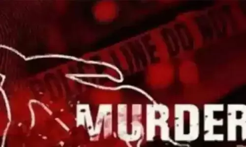 Delhi Crime: रिश्ते हुए तार तार! युवक ने पिता के साथ मिलकर की बहन और चाचा को उतारा मौत के घाट Delhi Crime: रिश्ते हुए तार तार! युवक ने पिता के साथ मिलकर की बहन और चाचा को उतारा मौत के घाट