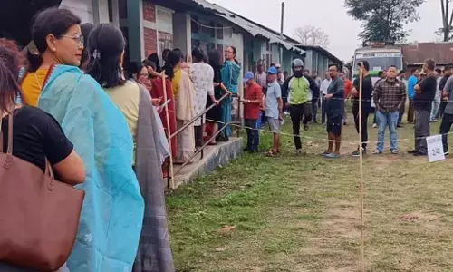 Manipur Lok Sabha Chunav: मणिपुर में 11 मतदान केंद्रों पर आज दोबारा हो रही वोटिंग, पहले चरण में हिंसा के बाद आयोग ने लिया था फैसला Manipur Lok Sabha Chunav: मणिपुर में 11 मतदान केंद्रों पर आज दोबारा हो रही वोटिंग, पहले चरण में हिंसा के बाद आयोग ने लिया था फैसला